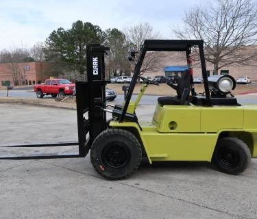 10,000lb Clark Forklift Atlanta Georgia, Pnuematic Forklift Atlanta Georgia, Pneumatic Forklift Alpharetta Georgia