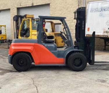 2015 Toyota 15,500lb Pneumatic Forklift Turbo Diesel 