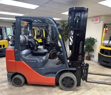 Komatsu 5000lb forklift for sale atlanta georgia