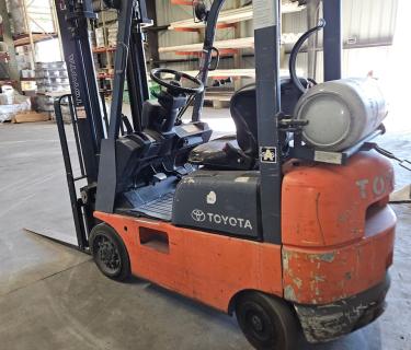 Toyota 3000lb forklift for sale Atlanta Georgia