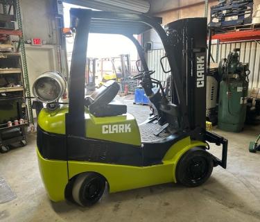 Clark 5000lb forklift for sale Atlanta Georgia