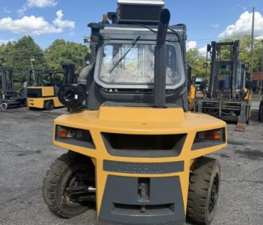 Caterpillar 15,500LB Forklift Enclosed Air Conditioned Cab