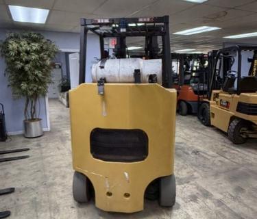 Caterpillar 8000LB Forklift For Sale Atlanta Georgia