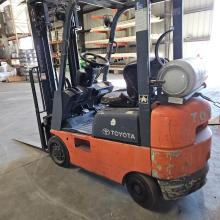 Toyota 3000lb forklift for sale Atlanta Georgia