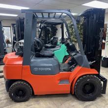 Toyota 5000lb pneumatic forklift for sale Georgia 