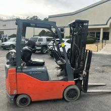 Toyota 3000Lb Forklift 3 stage mast side shifting  forks for sale Alpharetta Georgia