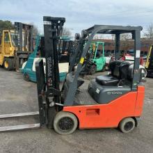 Toyota 3000LB Forklift 3 Stage Mast Side Shifting Forks