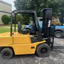 yale pneumatic 5000lb forklift for sale in atlanta georgia